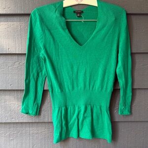 Ann Taylor top small  NWOT